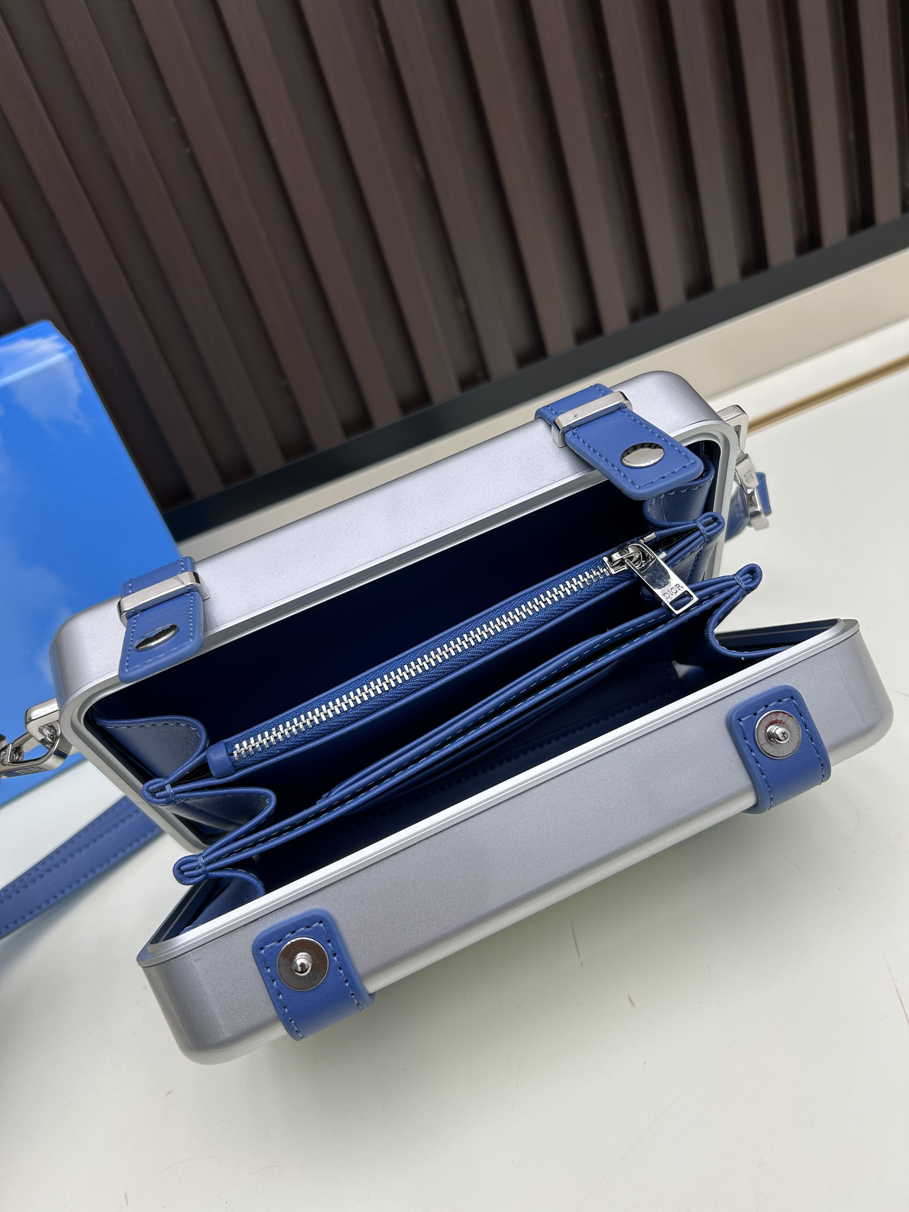 A927/072/13.5CM*20CM*6.5CM gallery