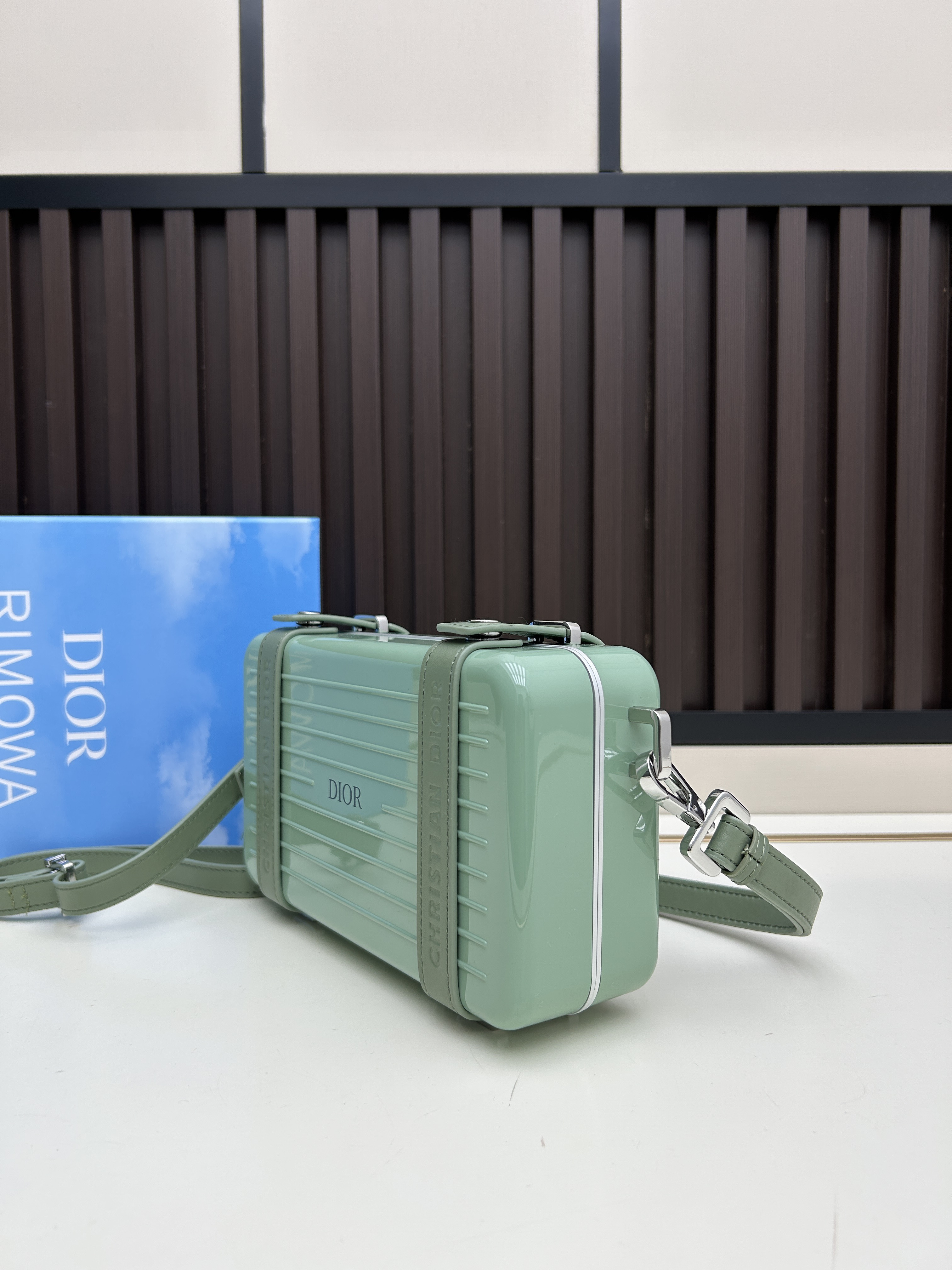 A927/072/13.5CM*20CM*6.5CM gallery