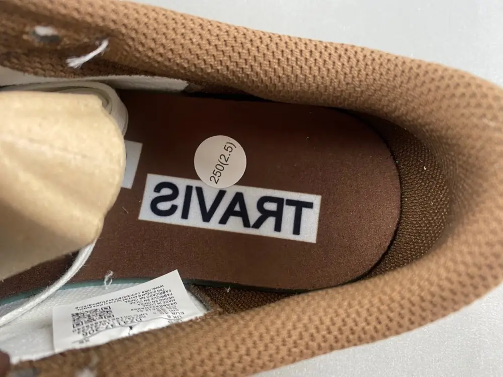 AJ1D咖色倒勾9.0 36～47带半码 gallery