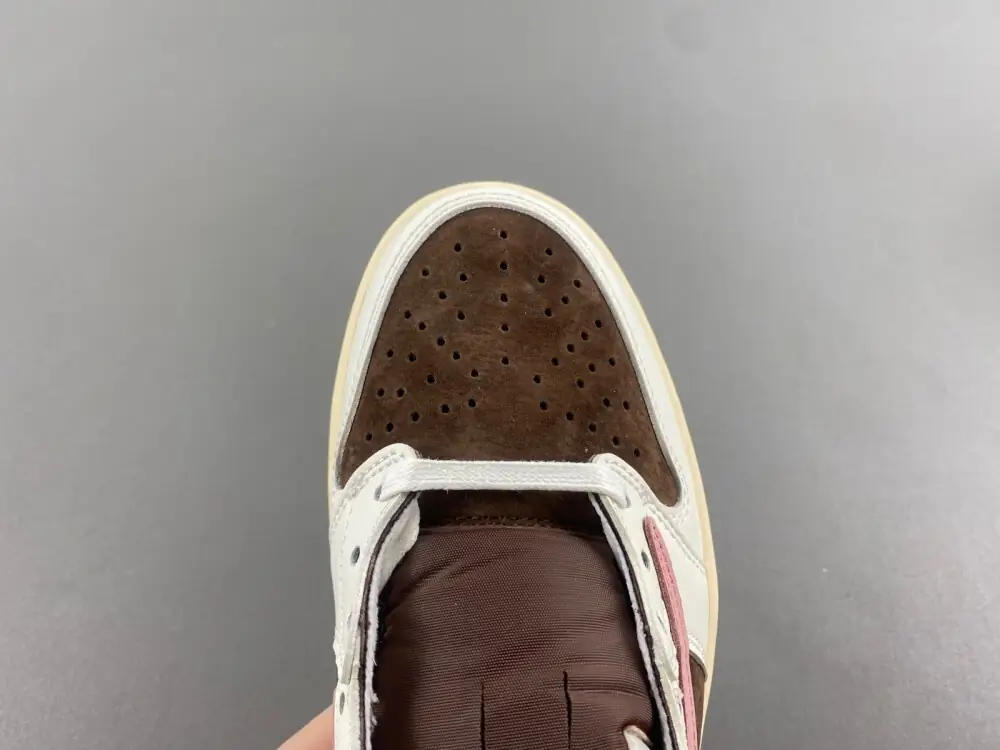 AJ1D咖色倒勾9.0 36～47带半码 gallery