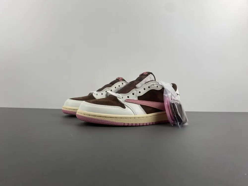 AJ1D咖色倒勾9.0 36～47带半码 gallery