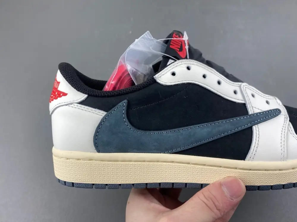 AJ1D咖色倒勾9.0 36～47带半码 gallery