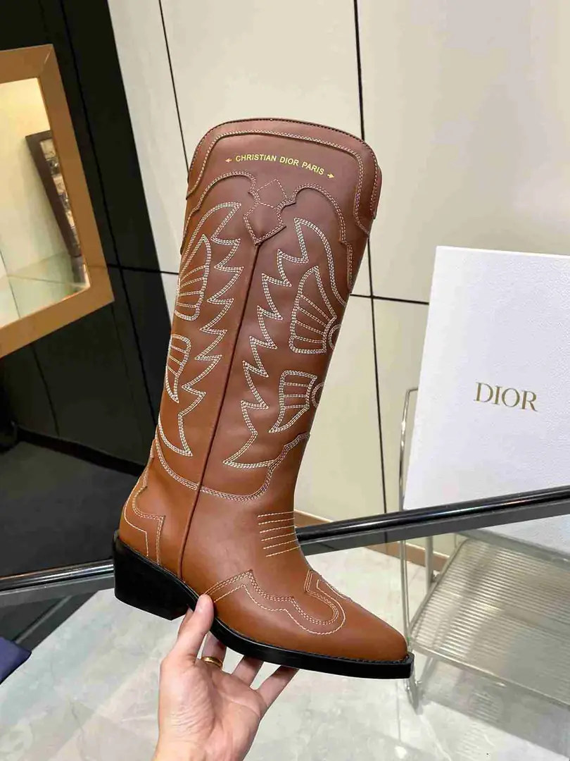 Ac5561460☘️☘️D家经典绣花长筒靴 35-40💖💖 gallery