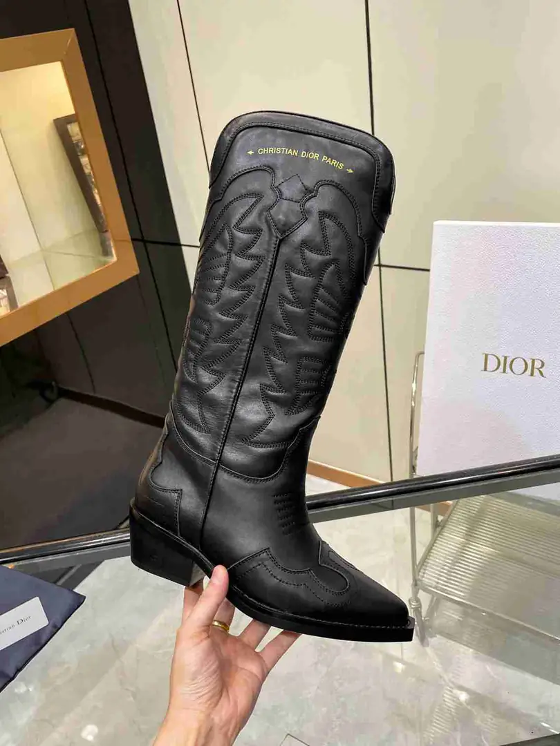 Ac5561460☘️☘️D家经典绣花长筒靴 35-40💖💖 gallery