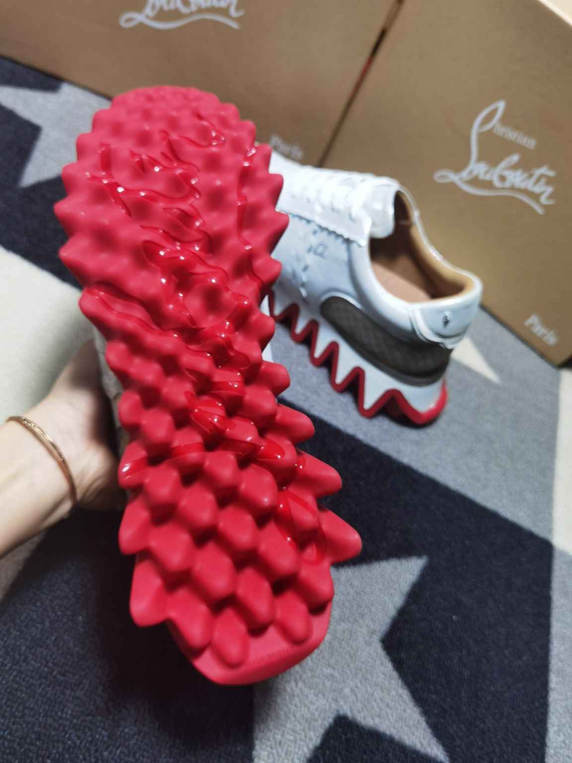 Ac5614320  C*L红底鞋最新休闲款 配码35--48码! gallery