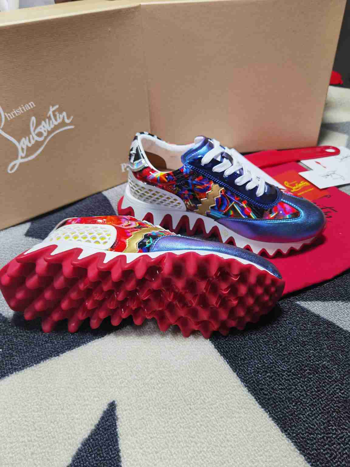 Ac5614320  C*L红底鞋最新休闲款 配码35--48码! gallery