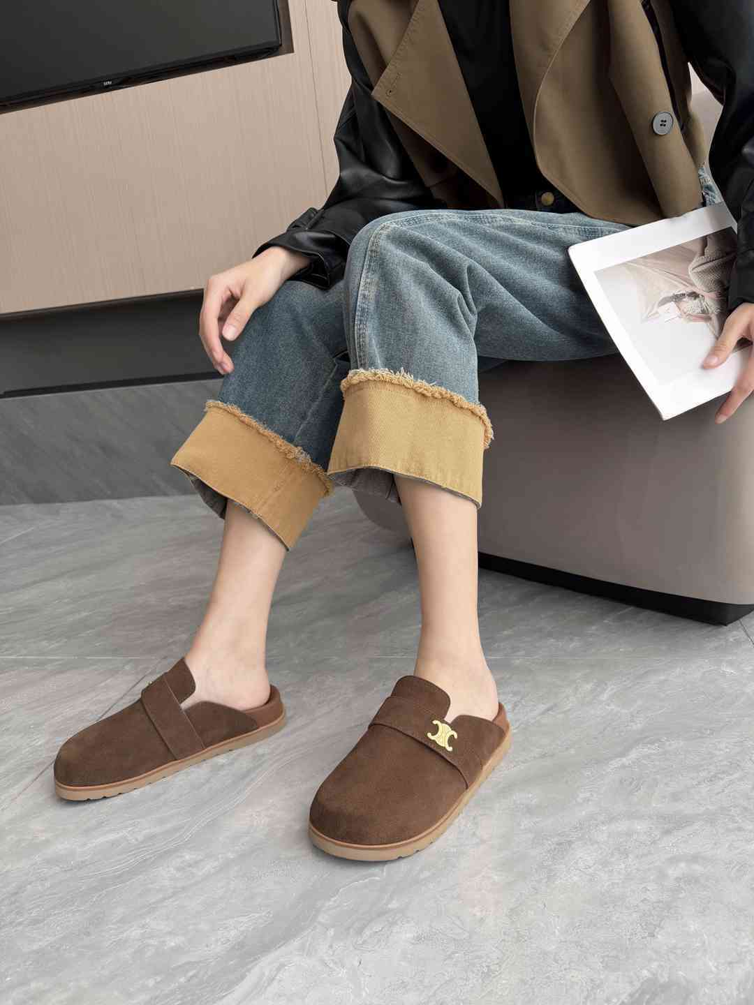 Ac5629    皮里  毛里两款 gallery