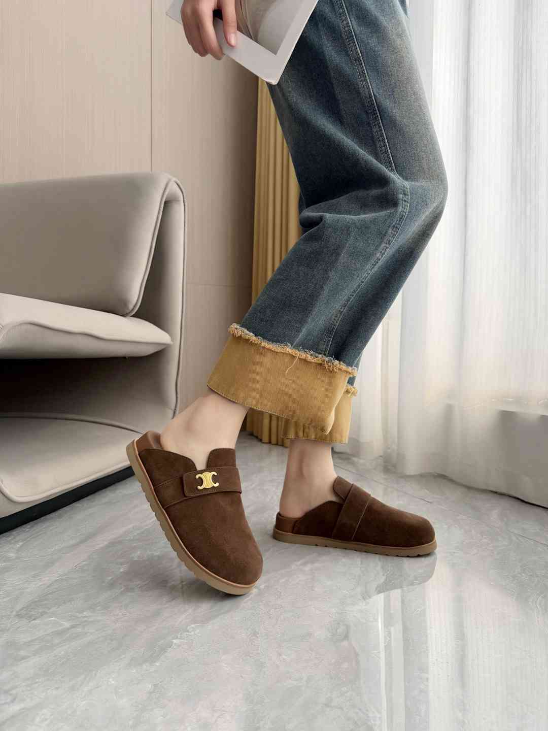 Ac5629    皮里  毛里两款 gallery