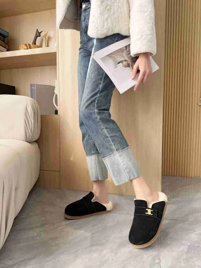 Ac5629    皮里  毛里两款 gallery