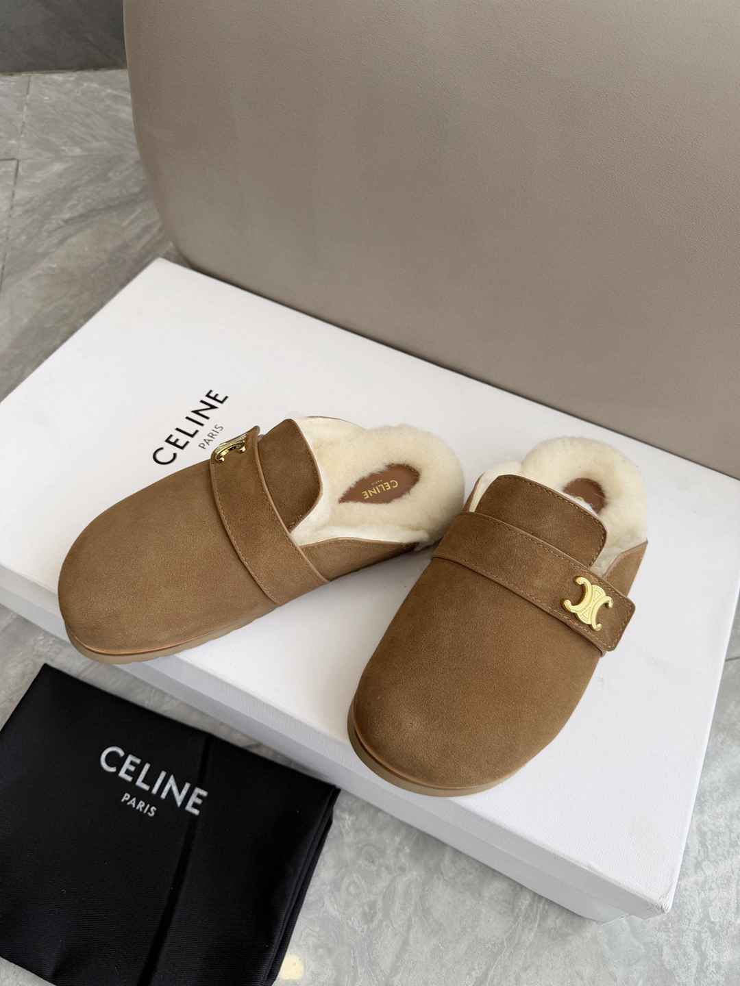 Ac5629    皮里  毛里两款 gallery