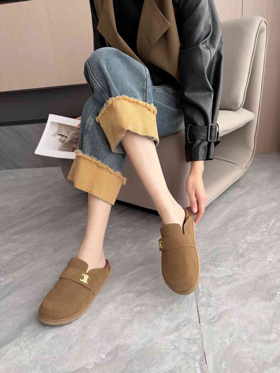 Ac5629    皮里  毛里两款 gallery