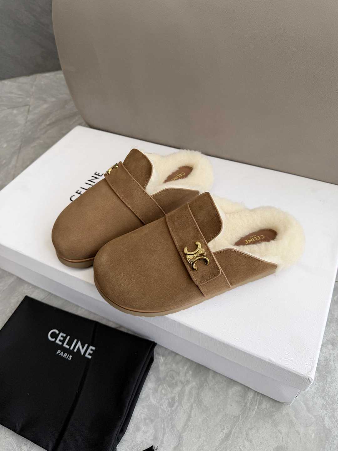 Ac5629    皮里  毛里两款 gallery