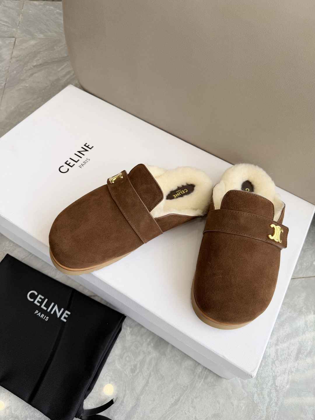 Ac5629    皮里  毛里两款 gallery