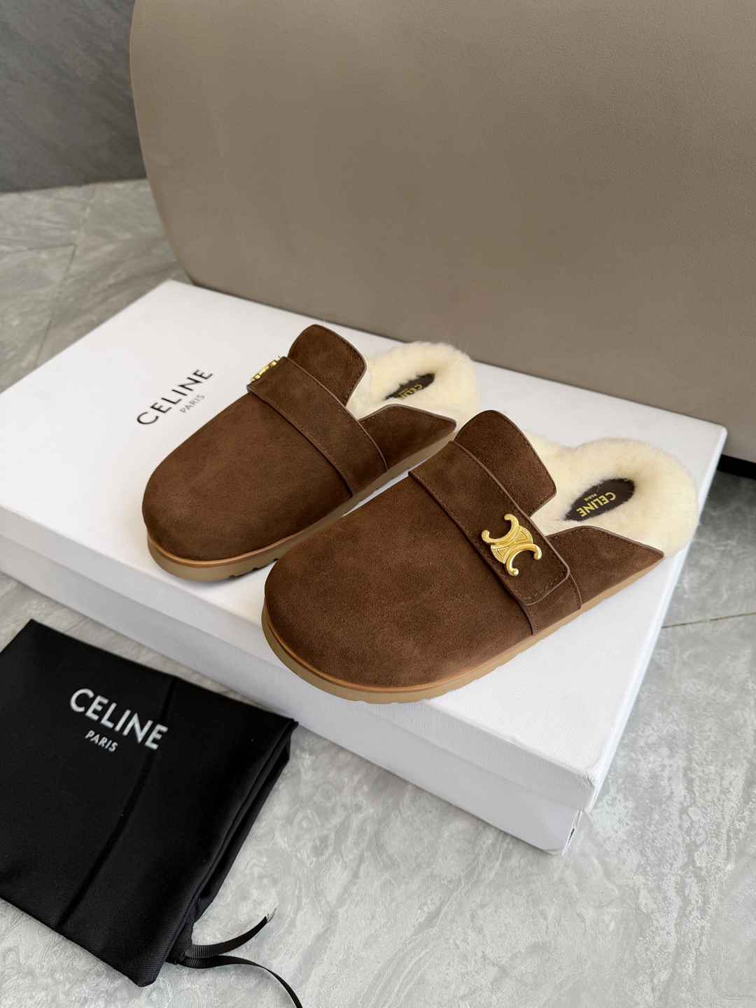 Ac5629    皮里  毛里两款 gallery