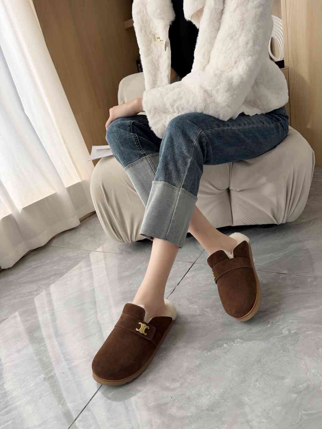 Ac5629    皮里  毛里两款 gallery