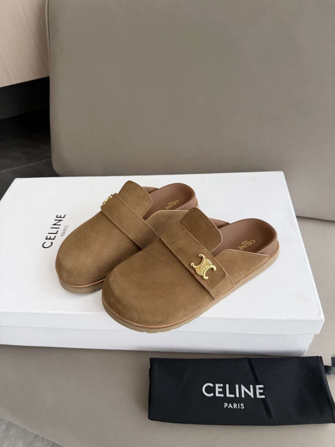 Ac5629    皮里  毛里两款 gallery