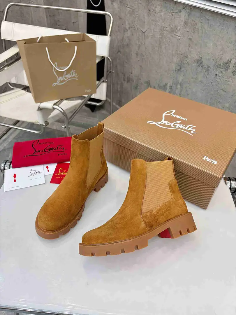 Ac5658320 铆钉款 💥CL 红底鞋 35-41 gallery