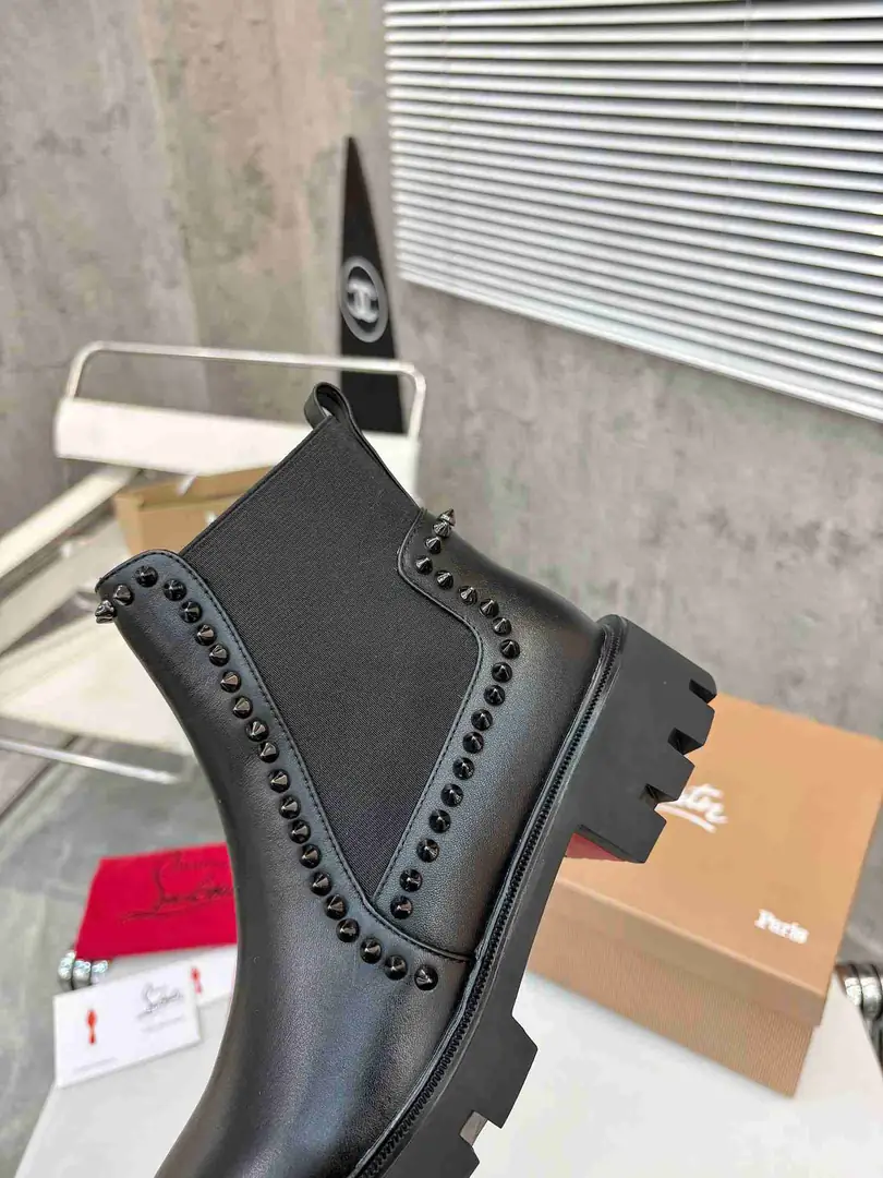 Ac5658320 铆钉款 💥CL 红底鞋 35-41 gallery