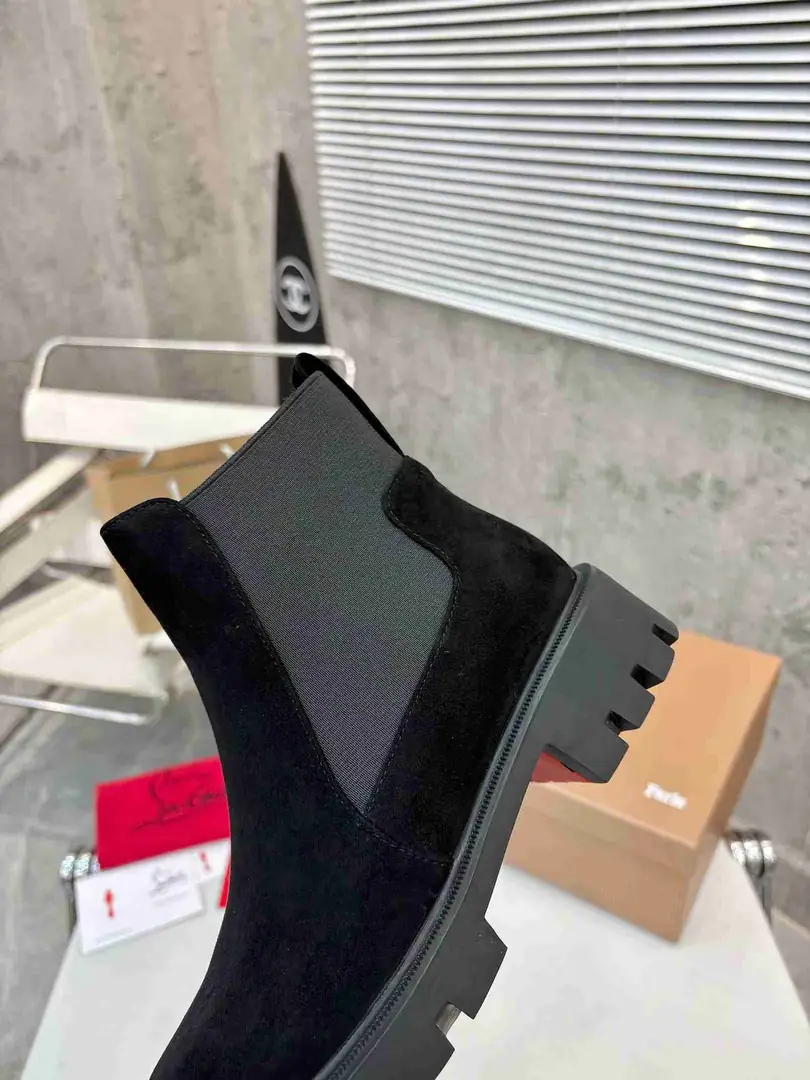 Ac5658320 铆钉款 💥CL 红底鞋 35-41 gallery