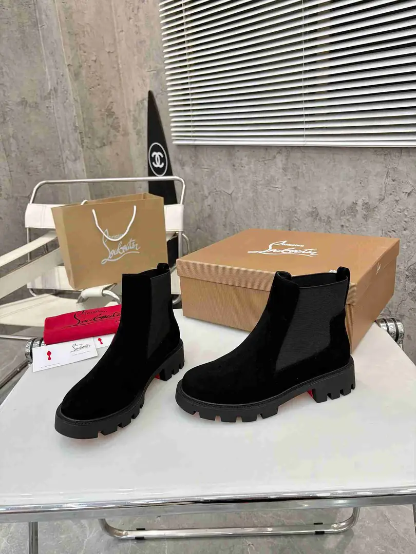 Ac5658320 铆钉款 💥CL 红底鞋 35-41 gallery