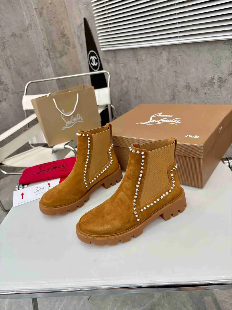 Ac5658320 铆钉款 💥CL 红底鞋 35-41 gallery