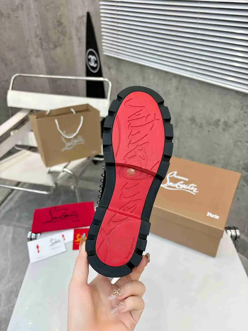 Ac5658320 铆钉款 💥CL 红底鞋 35-41 gallery