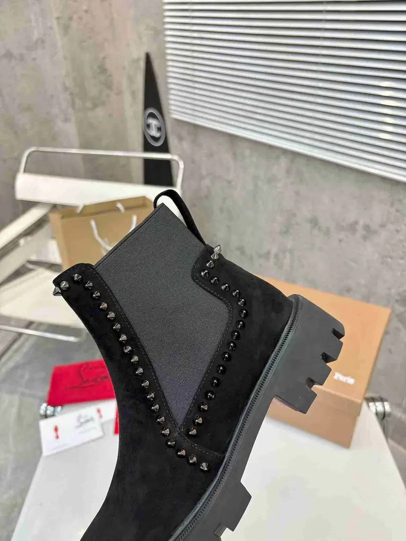 Ac5658320 铆钉款 💥CL 红底鞋 35-41 gallery