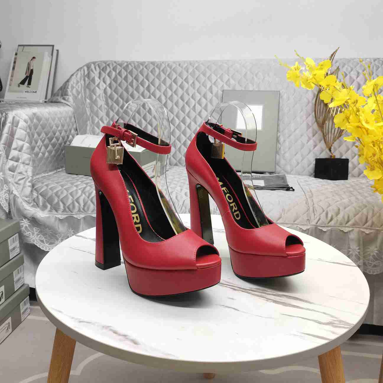 Ad5616 TOM FORD·锁扣水台高跟鞋35-40 gallery