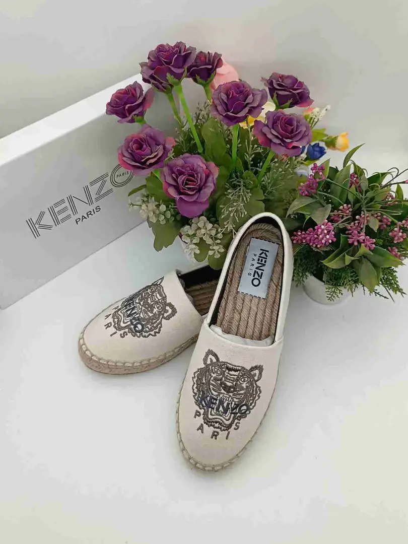 Ad5692180  高田贤三老虎头帆布电绣 gallery