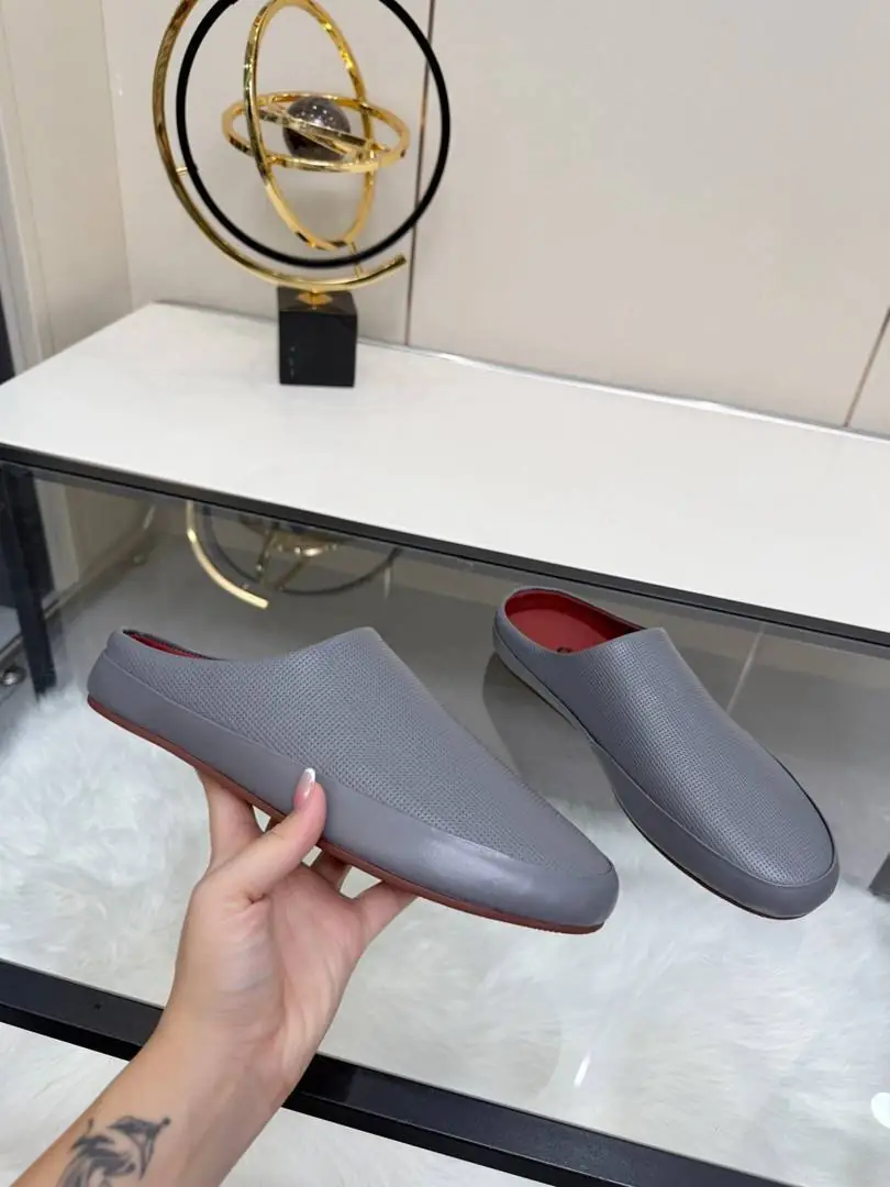 Ad5692240  LP休闲款男鞋   码数39到46 gallery