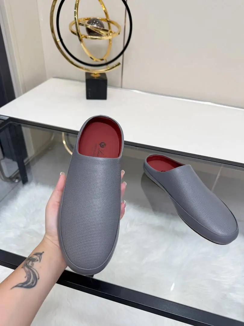 Ad5692240  LP休闲款男鞋   码数39到46 gallery