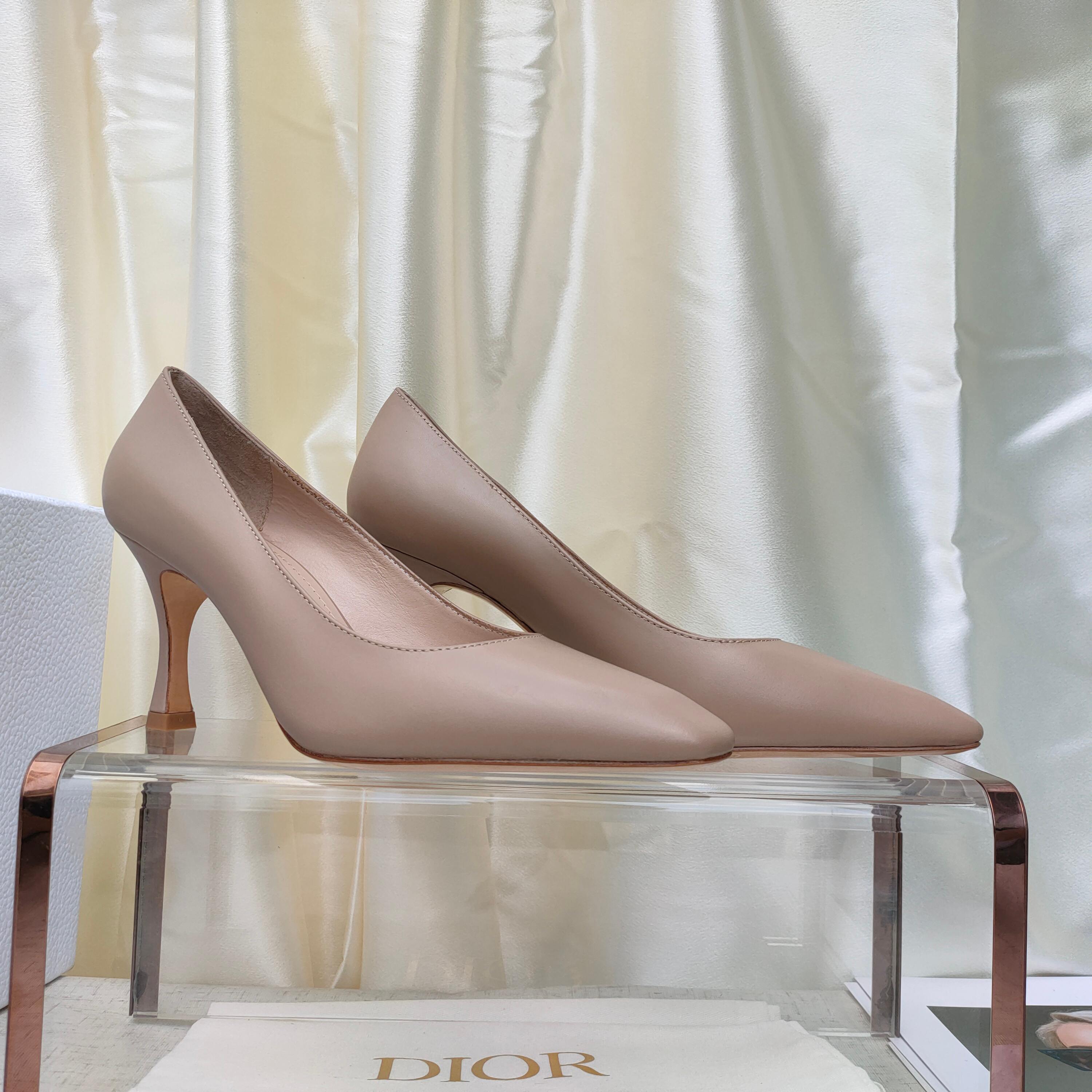 Ad5798290 Dior 迪奥经典高跟单鞋‼️ 7.5厘米 配码：35-42 gallery