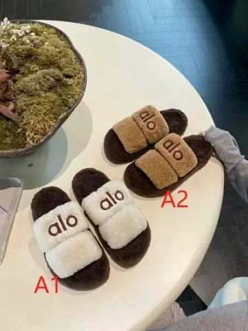 Ag5544210  𝘼𝙇𝙊羊毛二字拖   35-40码 gallery