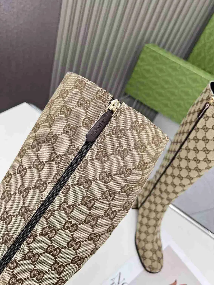 Ag5600430  GUCCI古奇最新款高筒靴，35-40 gallery