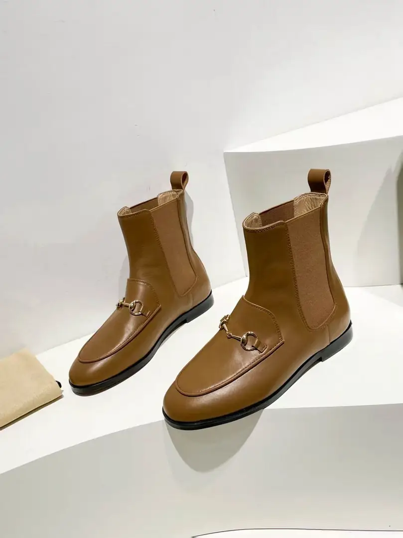 Ag5606260  GUCCl 秋冬短靴 35---41码 gallery