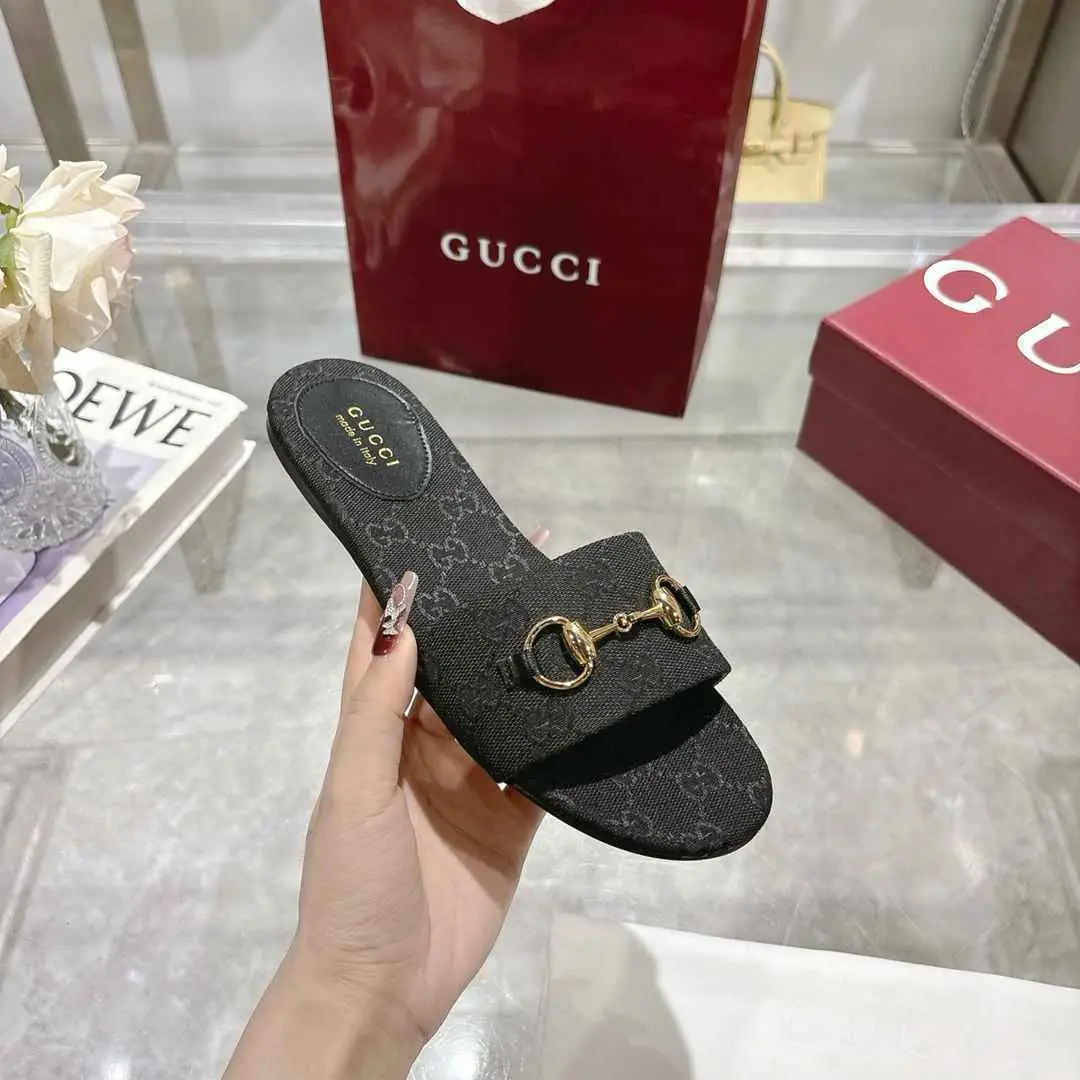 Ah5509170 (皮底3116210)  古驰休闲款拖鞋，码数35-43 gallery