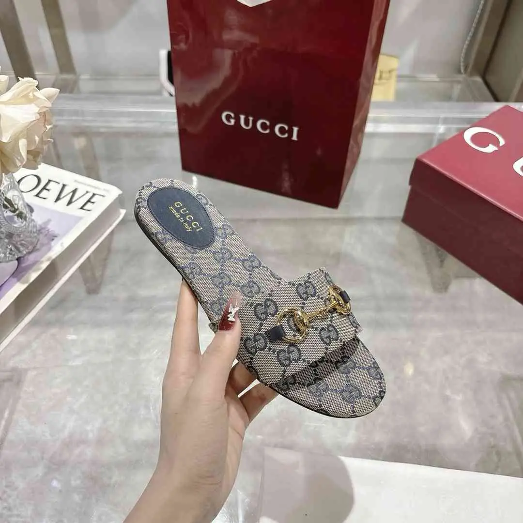 Ah5509170 (皮底3116210)  古驰休闲款拖鞋，码数35-43 gallery