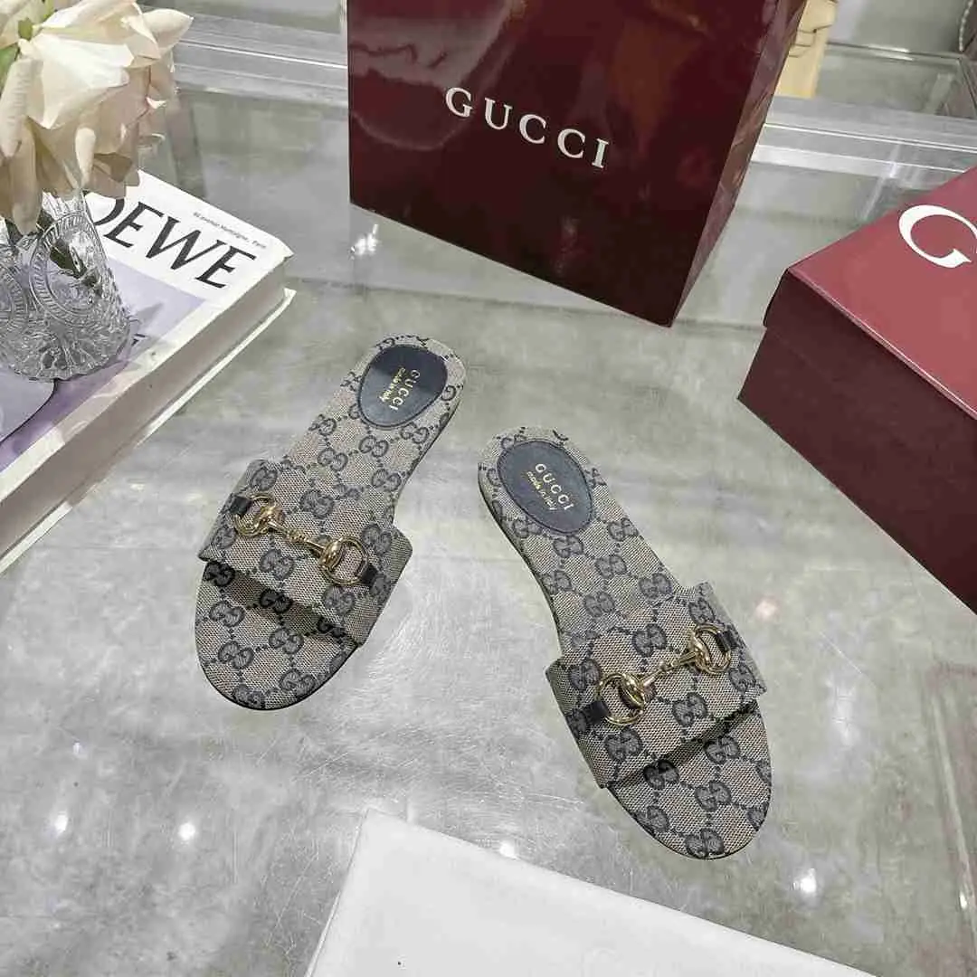 Ah5509170 (皮底3116210)  古驰休闲款拖鞋，码数35-43 gallery