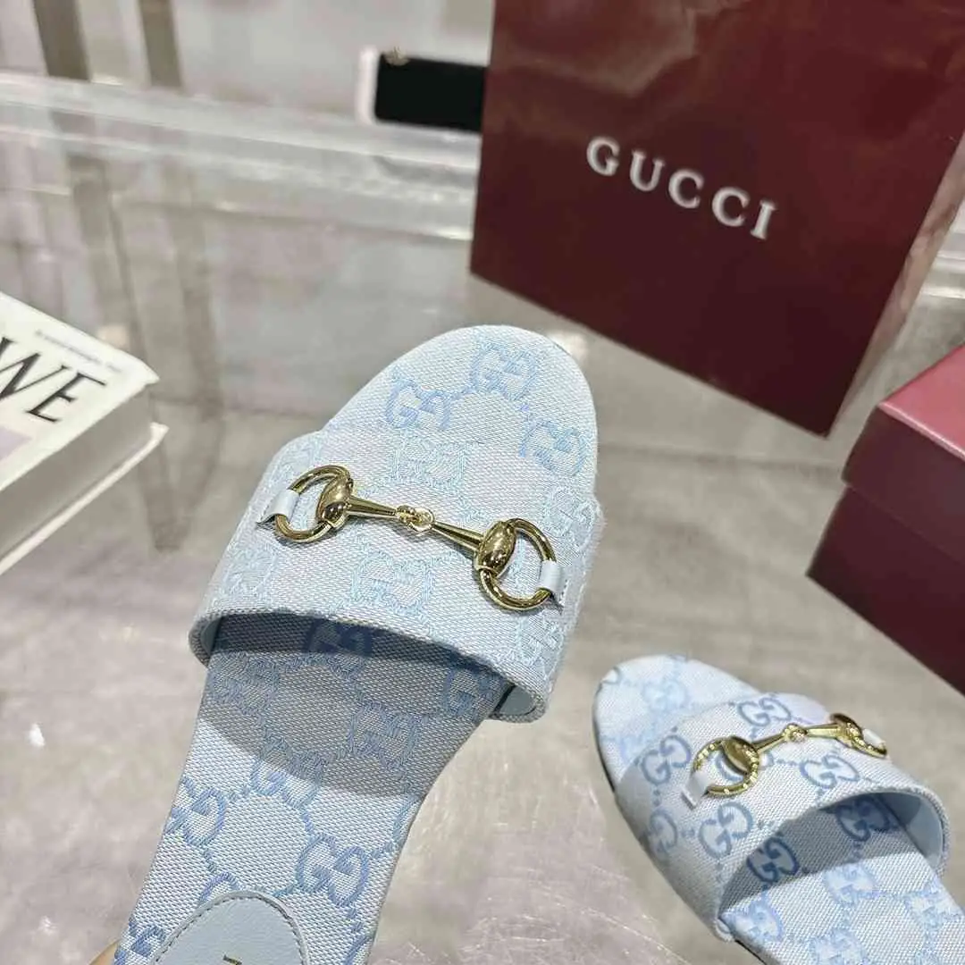 Ah5509170 (皮底3116210)  古驰休闲款拖鞋，码数35-43 gallery