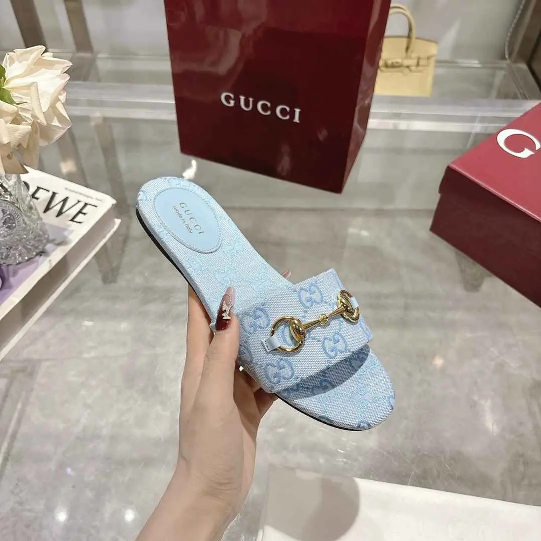 Ah5509170 (皮底3116210)  古驰休闲款拖鞋，码数35-43 gallery