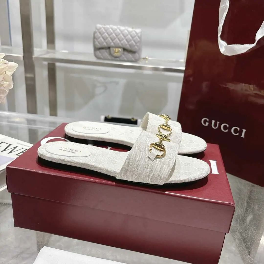 Ah5509170 (皮底3116210)  古驰休闲款拖鞋，码数35-43 gallery