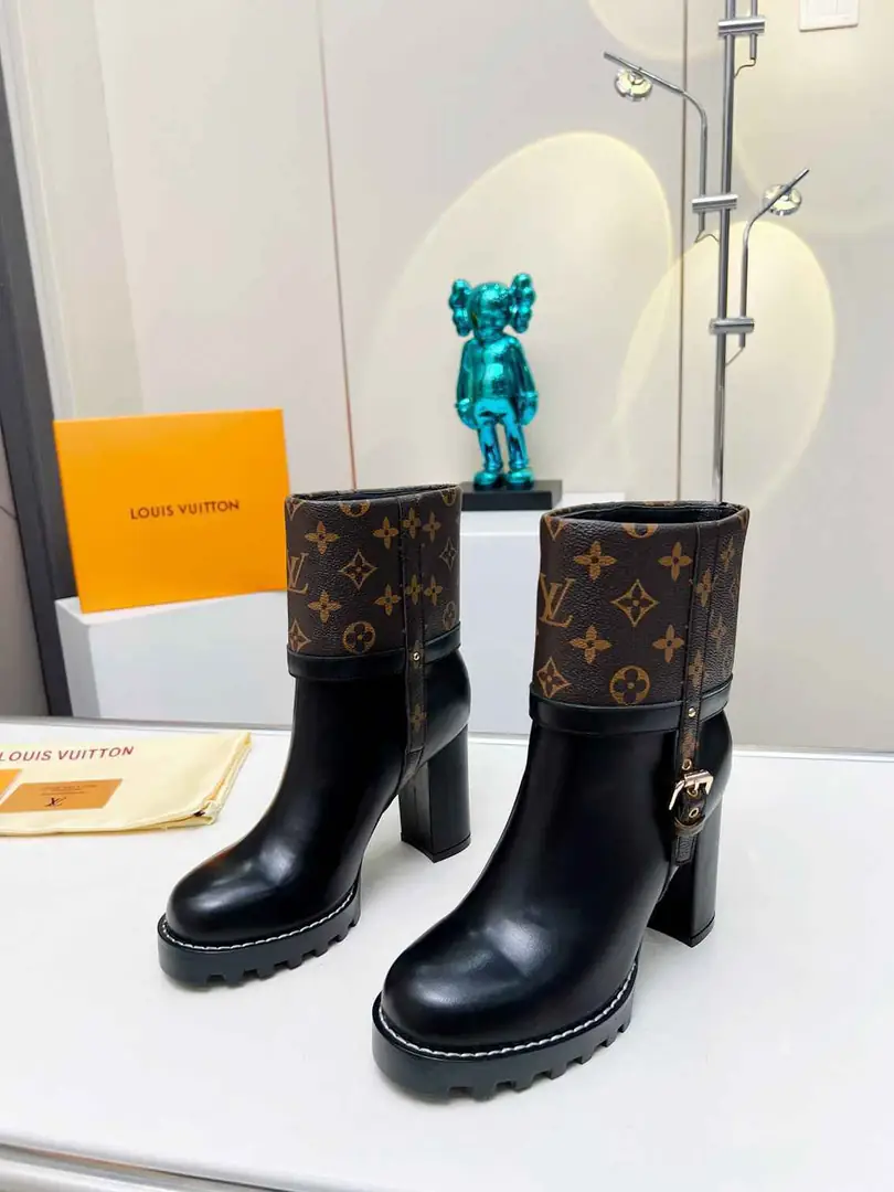 Aj5712290 LV路易登威女靴🥰 gallery