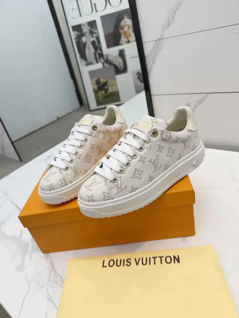 Al5633210   LV Time Out运动鞋 gallery