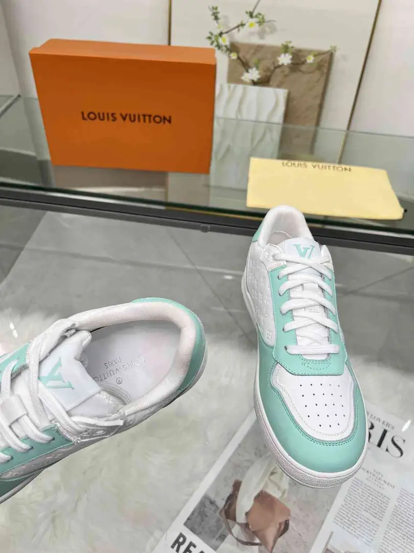 Al5633249❤️❤️❤️L家运动鞋  35-40 gallery