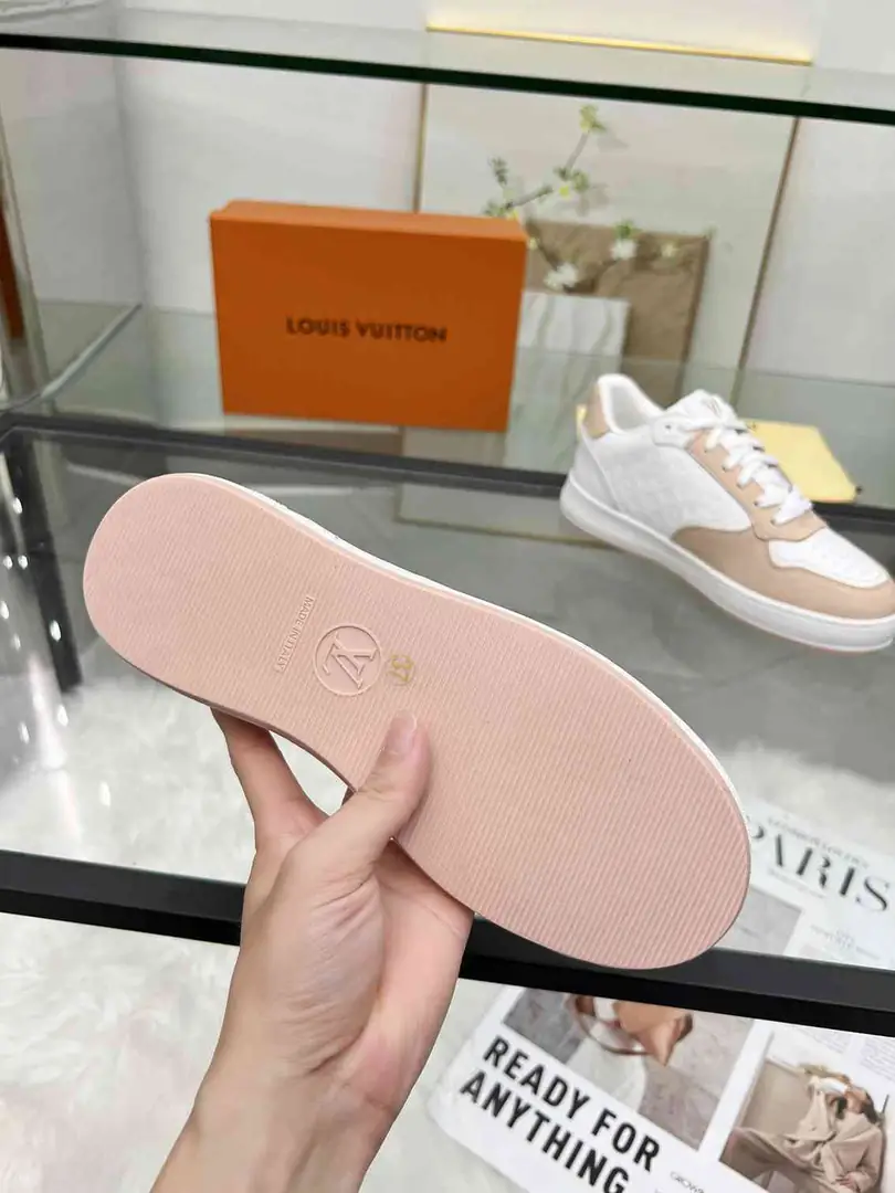 Al5633249❤️❤️❤️L家运动鞋  35-40 gallery