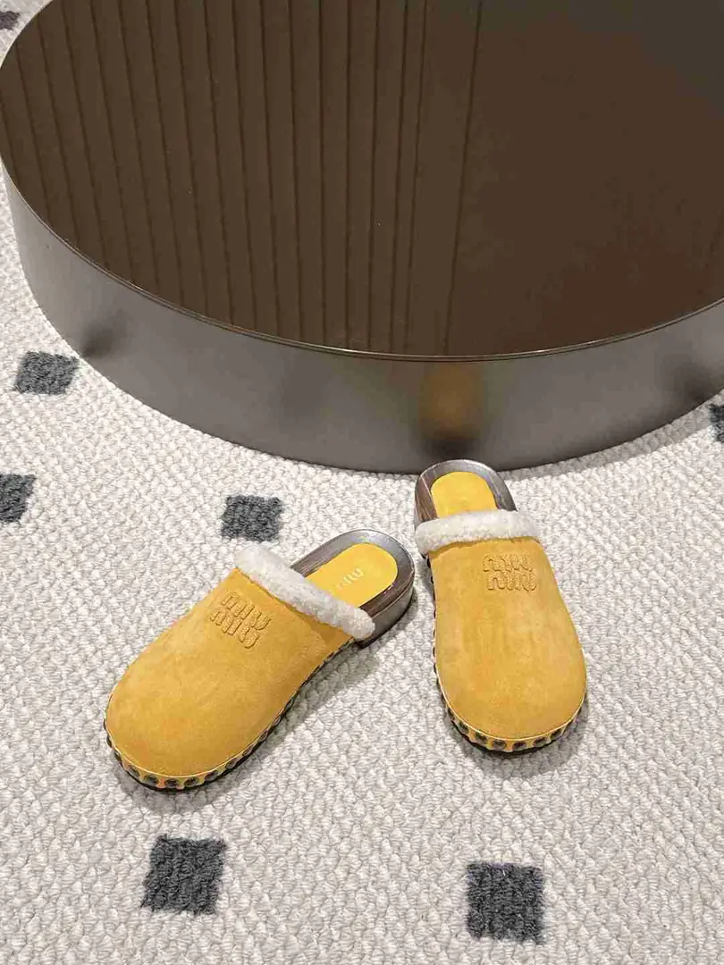 Am5739250  Miu Miu 半包羊毛拖， gallery