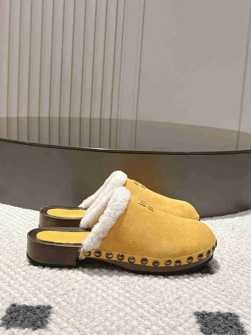 Am5739250  Miu Miu 半包羊毛拖， gallery