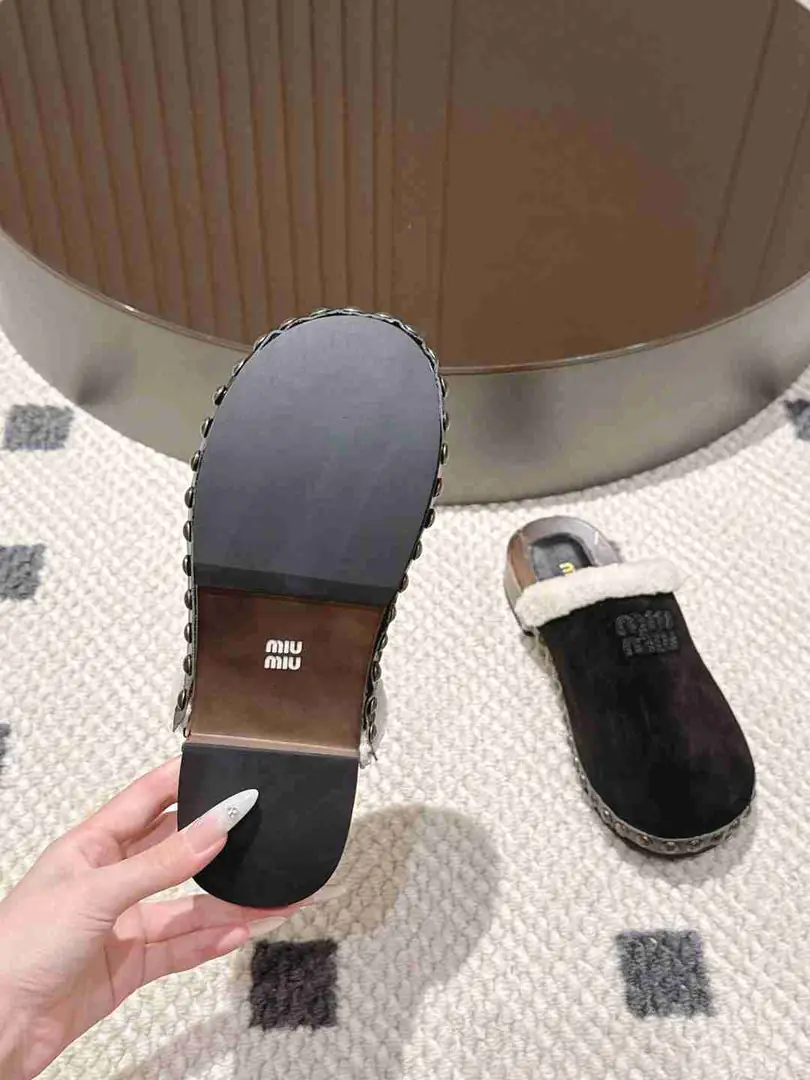 Am5739250  Miu Miu 半包羊毛拖， gallery