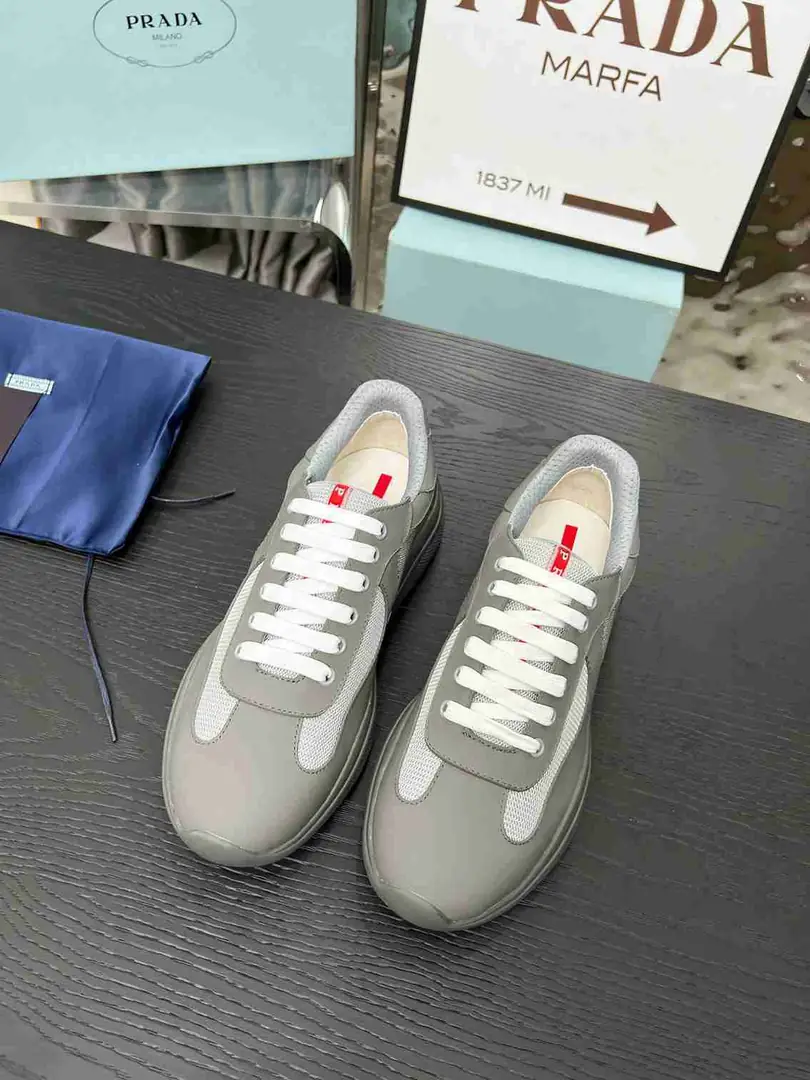 Ap5534280  情侣款普拉达经典款运动鞋 35至47码， gallery