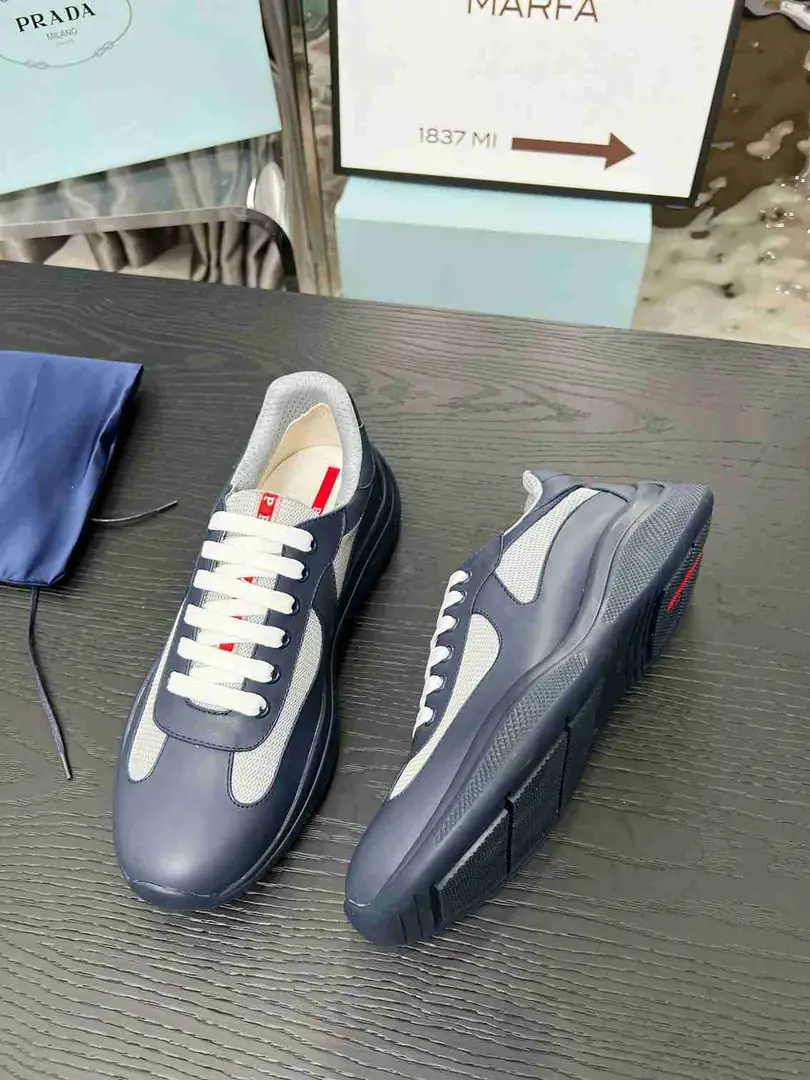 Ap5534280  情侣款普拉达经典款运动鞋 35至47码， gallery